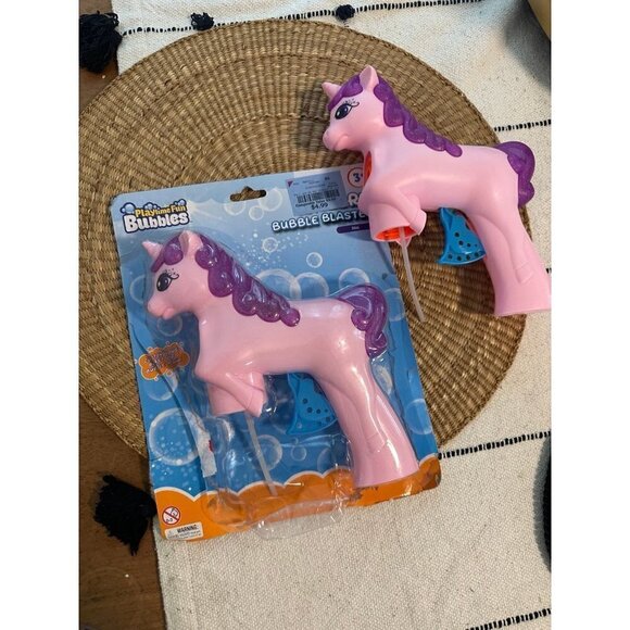 Unicorn Bubble Blasters - Picture 1 of 6